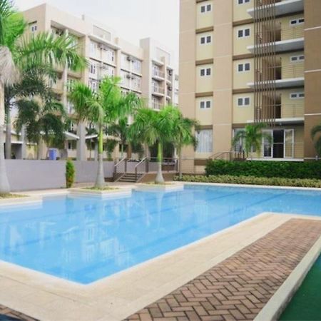 Stradella Hotel Cainta Экстерьер фото